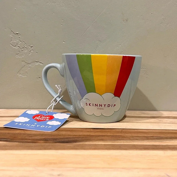Colorful Care Bear Mug made by SkinnyDip London. Designer. Brand New with Tags🌈 - Picture 9 of 12